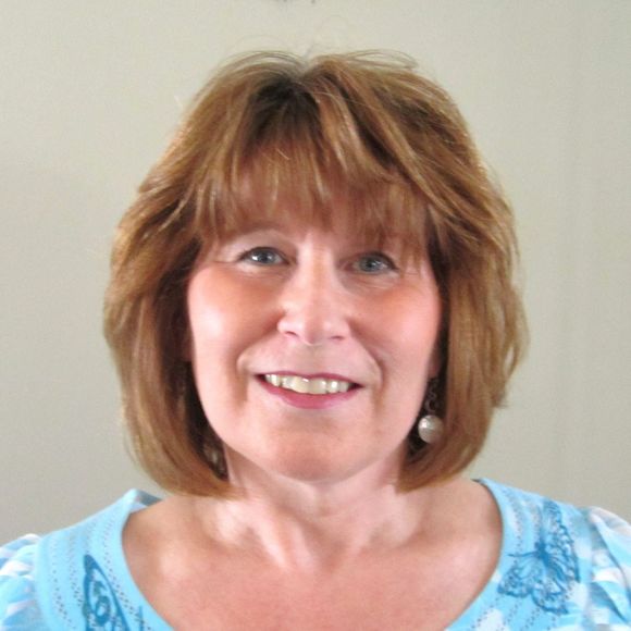 Meet your Posher, Cheryl - Picture 1 of 1